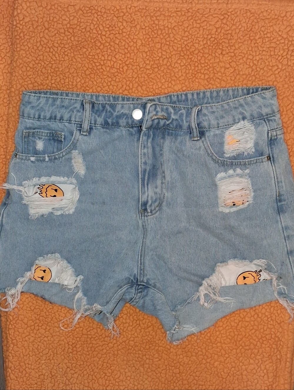 SHEIN Light Blue Distressed Denim Shorts with Smile Patch